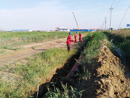 穿線施工現(xiàn)場(chǎng)