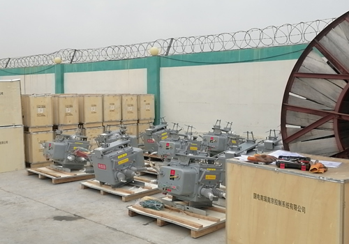 2021年4月26-4月29日，東營方大電力工程有限責(zé)任公司東營區(qū)分公司春檢用31臺(tái)戶外斷路器試驗(yàn)現(xiàn)場(chǎng)