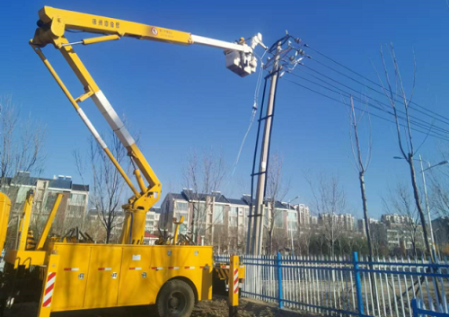 2024年12月14日，華南ⅠⅡ線(xiàn)81#桿帶電加裝拉線(xiàn)兩條