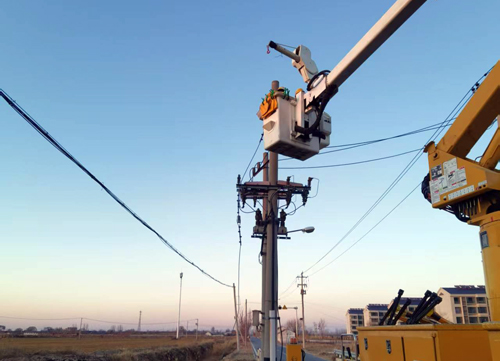 2025年2月4日（正月初七）西范線(xiàn)鄉(xiāng)一中支線(xiàn)17號(hào)桿、18號(hào)桿拆除拉線(xiàn)2條