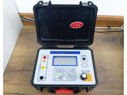 高壓兆歐表 (9).jpg