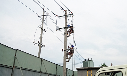 東營(yíng)立平建筑工程有限公司新建配電工程