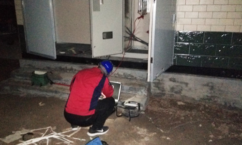 2020年11月20日  天籟華都幼兒園配電工程交接試驗(yàn)。