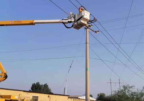 2021年8月18日，嘉揚(yáng)Ⅰ線靜港支線8號(hào)桿帶電接引線